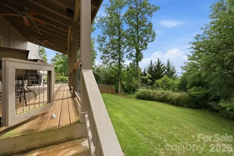 65 Buckle Ridge Weaverville NC 28787