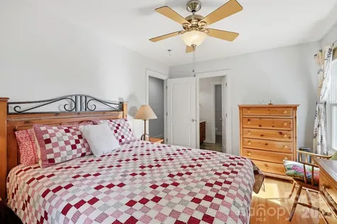 65 Buckle Ridge Weaverville NC 28787