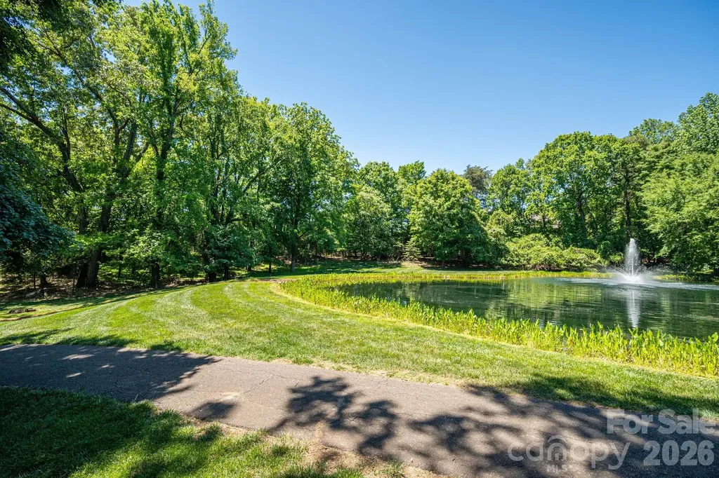 1116 Verdant Ridge Circle Belmont NC 28012