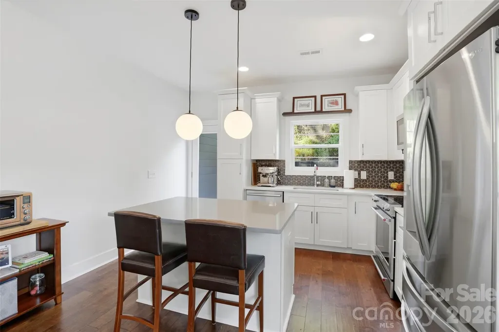 715 E 28th Street Charlotte NC 28205