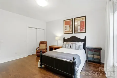 715 E 28th Street Charlotte NC 28205