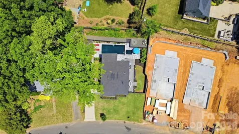 715 E 28th Street Charlotte NC 28205