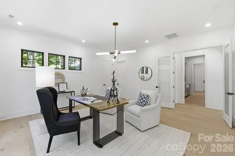 3028 Eastham Lane Charlotte NC 28209