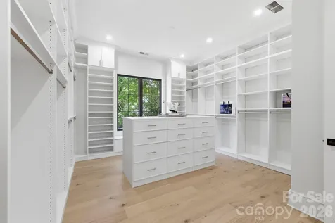 3028 Eastham Lane Charlotte NC 28209