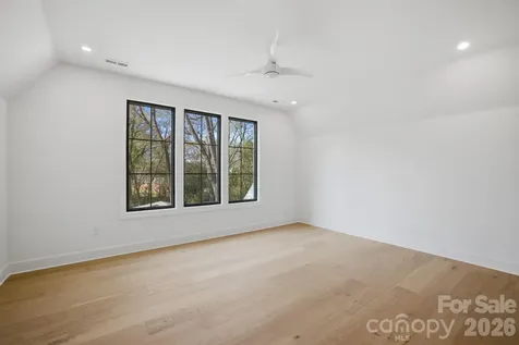 3028 Eastham Lane Charlotte NC 28209