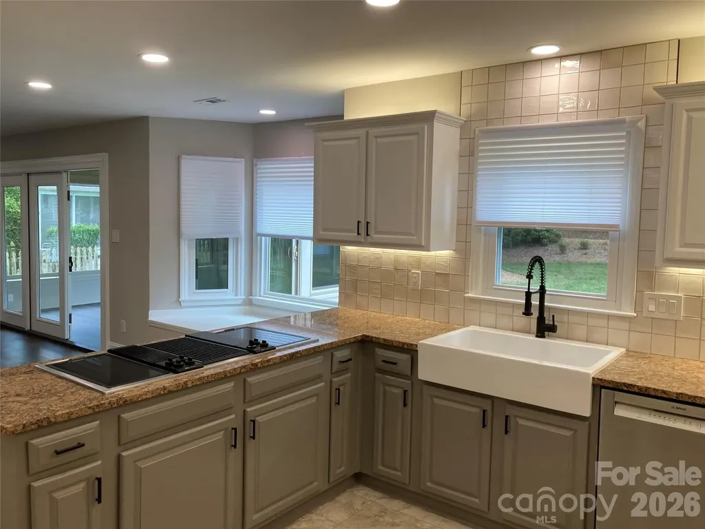 3009 Planters Walk Court Charlotte NC 28210