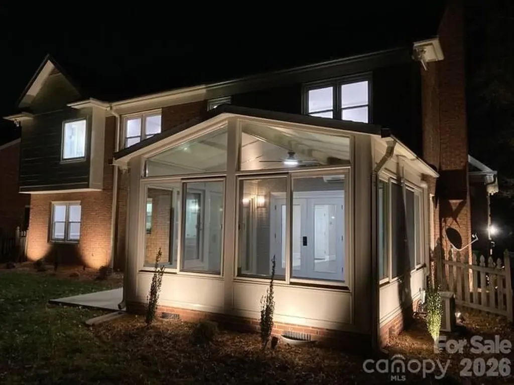 3009 Planters Walk Court Charlotte NC 28210