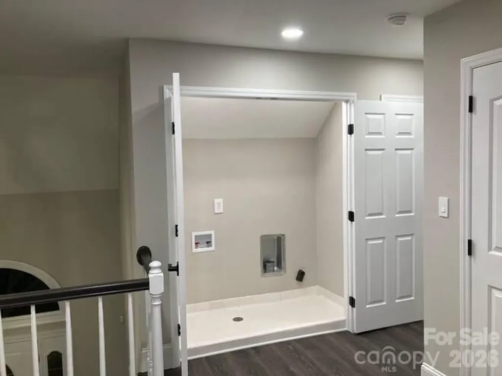 3009 Planters Walk Court Charlotte NC 28210