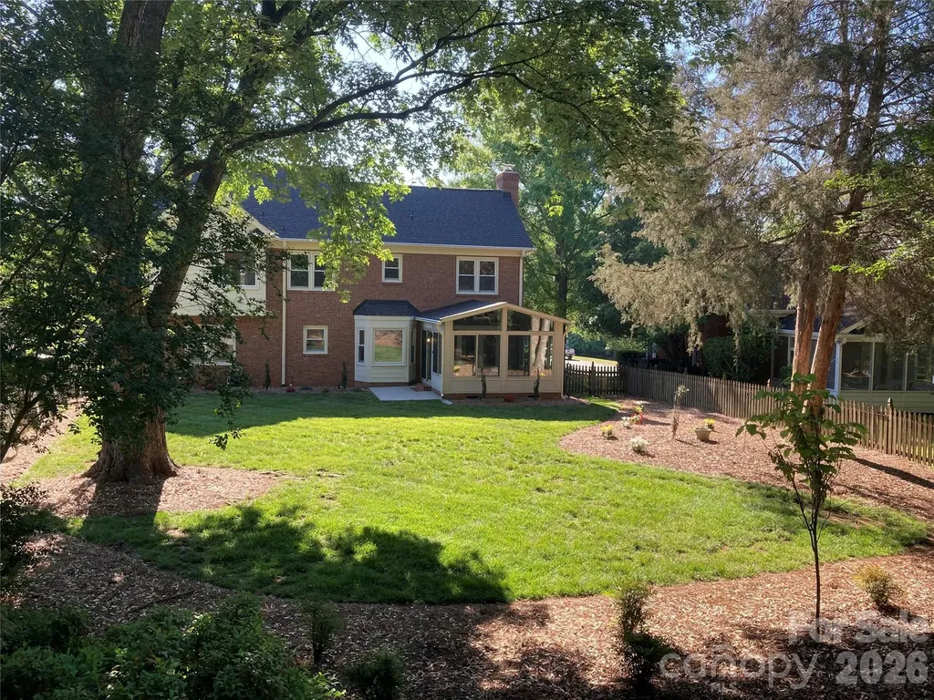 3009 Planters Walk Court Charlotte NC 28210