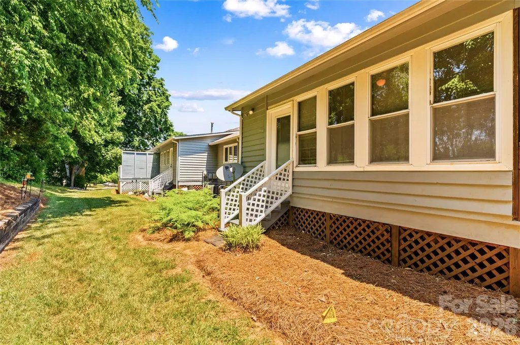 1404 Wellington Hills Circle Salisbury NC 28147