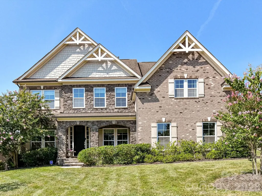 2028 Perry Pond Drive Waxhaw NC 28173