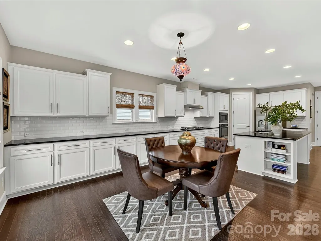 2028 Perry Pond Drive Waxhaw NC 28173