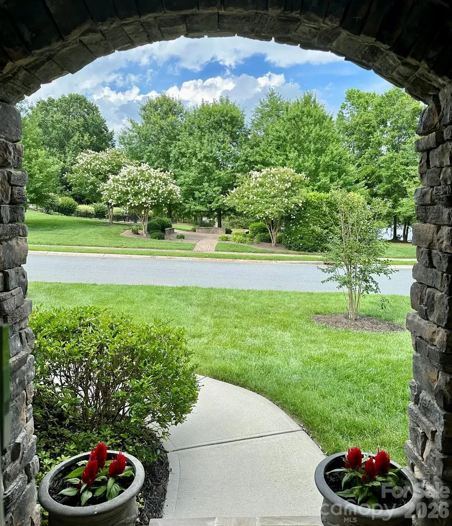 2028 Perry Pond Drive Waxhaw NC 28173