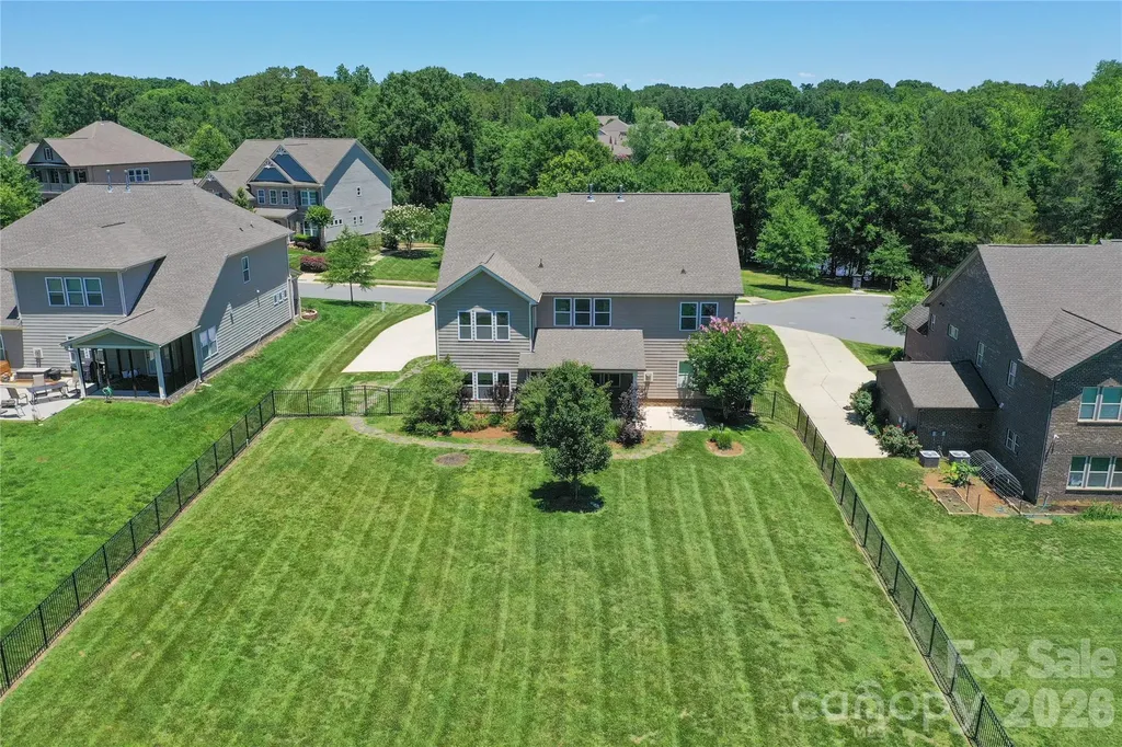 2028 Perry Pond Drive Waxhaw NC 28173