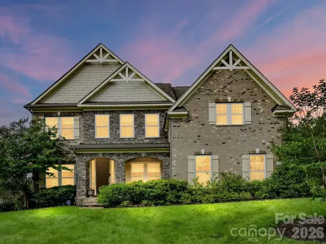 2028 Perry Pond Drive Waxhaw NC 28173