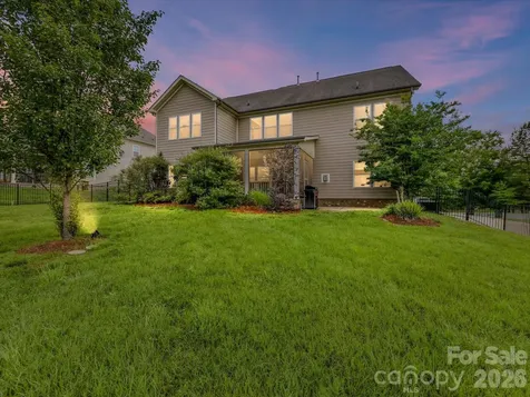 2028 Perry Pond Drive Waxhaw NC 28173