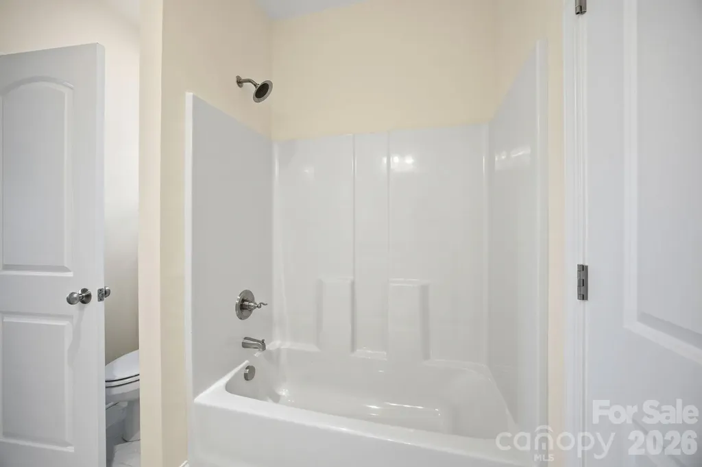 2015 Claybrook Lane Denver NC 28037