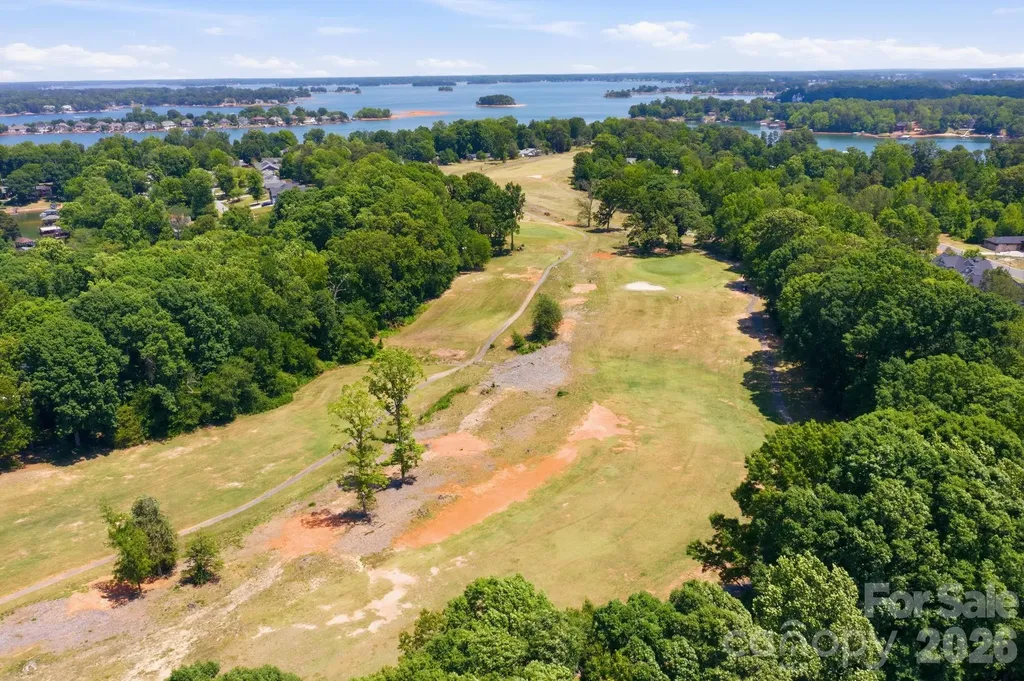 2015 Claybrook Lane Denver NC 28037