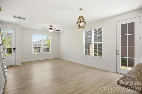 2015 Claybrook Lane Denver NC 28037