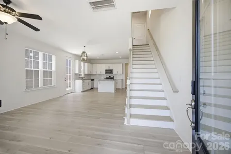 2015 Claybrook Lane Denver NC 28037