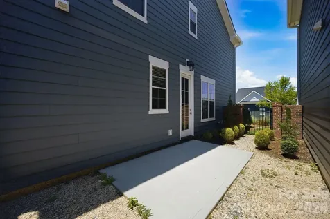 2015 Claybrook Lane Denver NC 28037