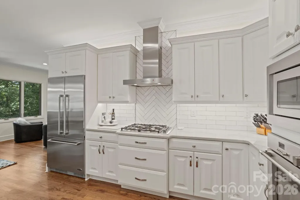 20 Fernridge Court Flat Rock NC 28731