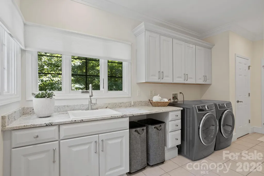 20 Fernridge Court Flat Rock NC 28731