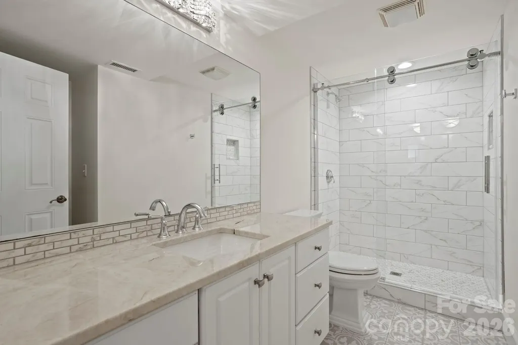20 Fernridge Court Flat Rock NC 28731