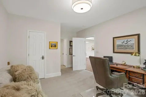 20 Fernridge Court Flat Rock NC 28731