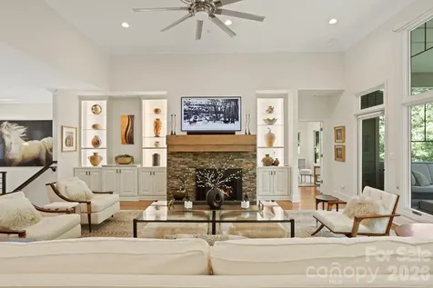 20 Fernridge Court Flat Rock NC 28731