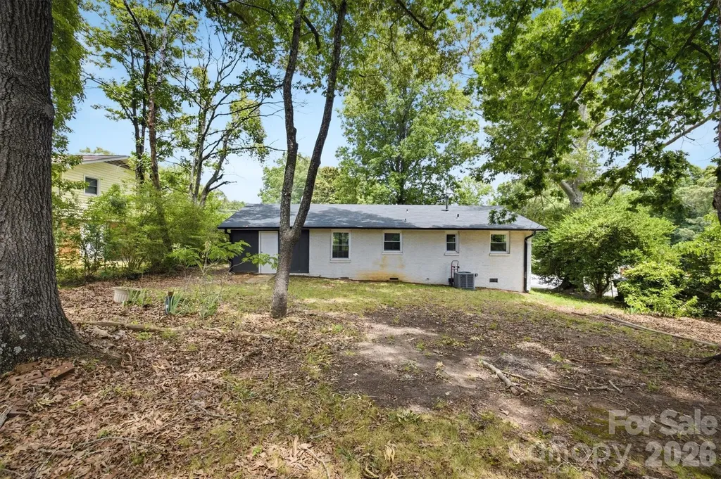 1450 3rd Street Hickory NC 28602