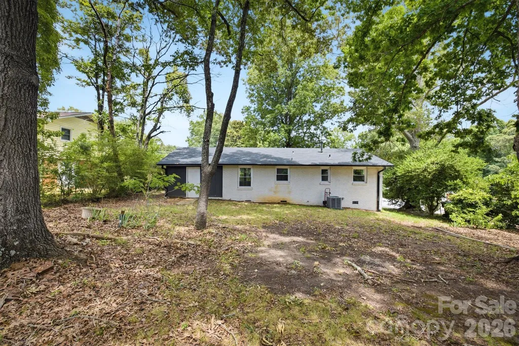 1450 3rd Street Hickory NC 28602
