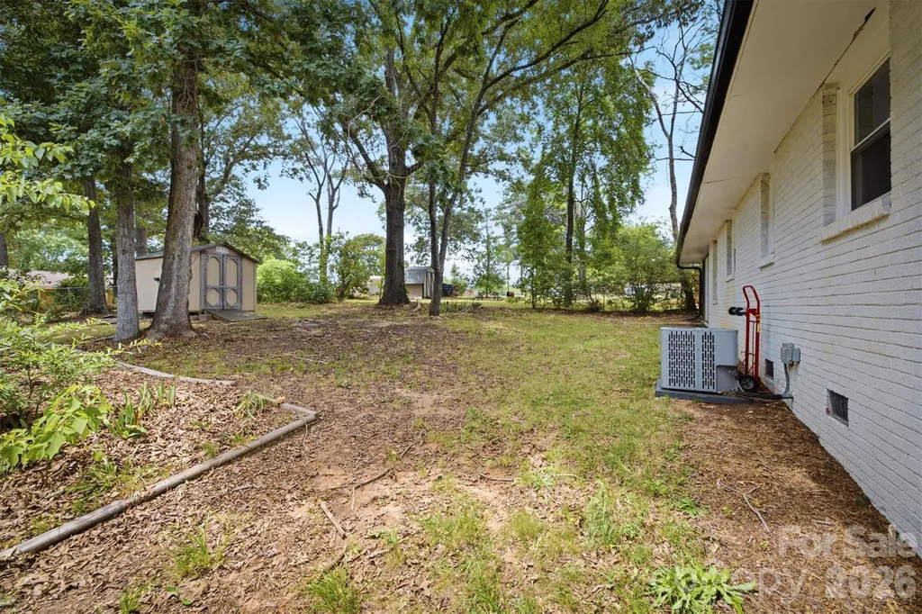 1450 3rd Street Hickory NC 28602