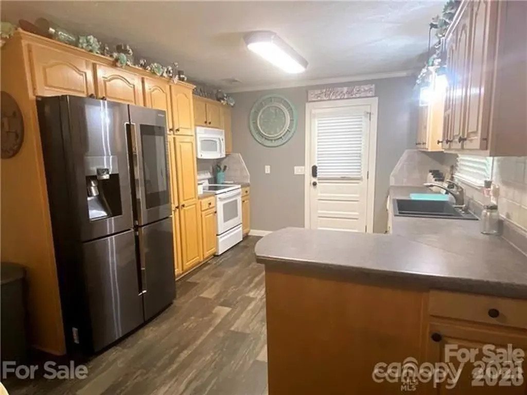 3461 Greentree Acres Road Valdese NC 28690