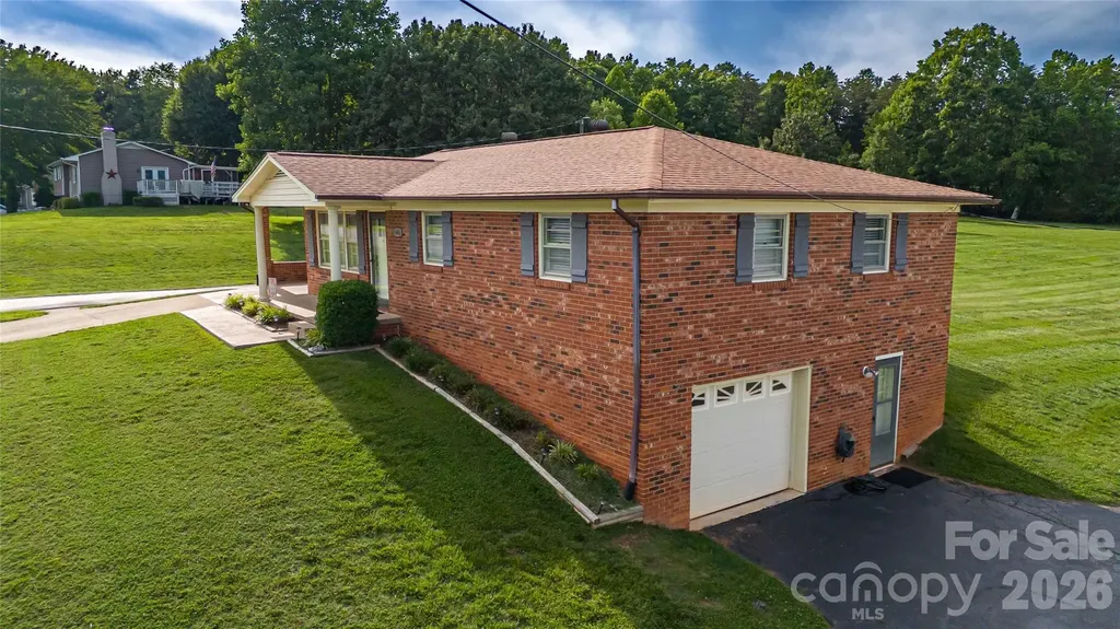 3461 Greentree Acres Road Valdese NC 28690