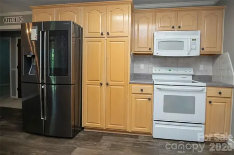 3461 Greentree Acres Road Valdese NC 28690