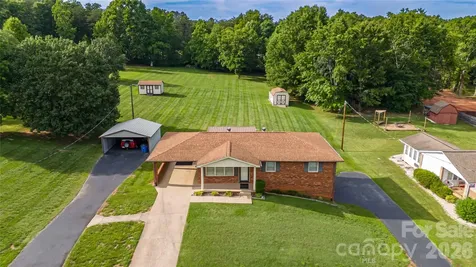 3461 Greentree Acres Road Valdese NC 28690