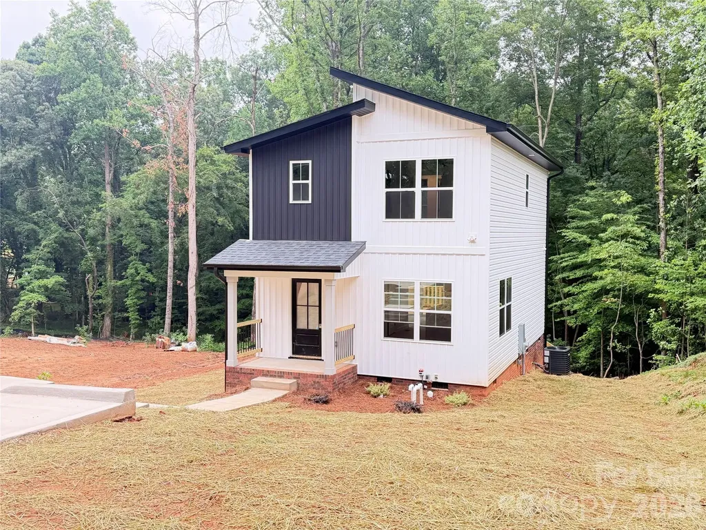 345 Rumple Street Troutman NC 28166