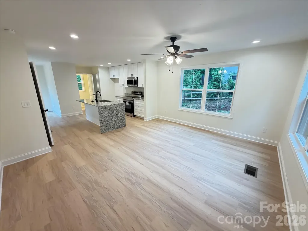 345 Rumple Street Troutman NC 28166