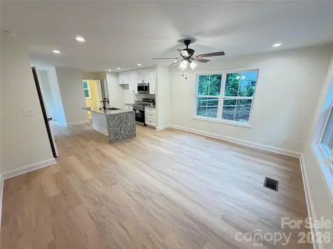 345 Rumple Street Troutman NC 28166