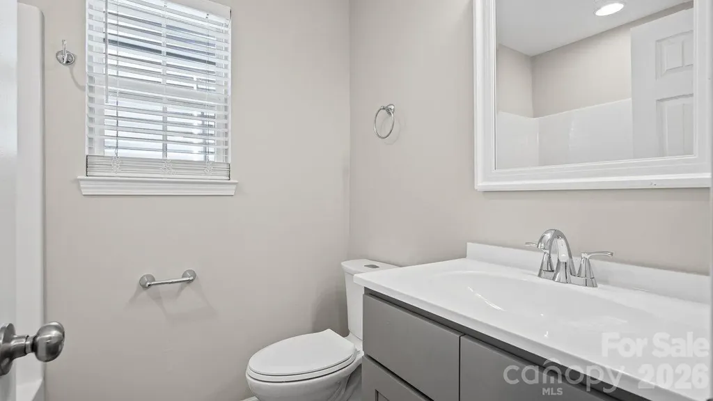 613 Hoskins Ridge Lane Charlotte NC 28216