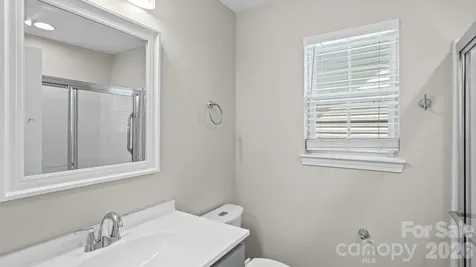 613 Hoskins Ridge Lane Charlotte NC 28216