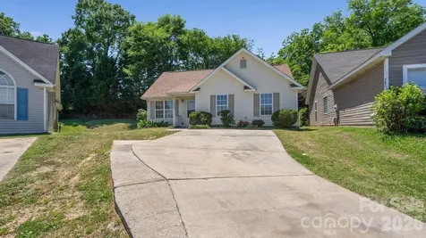 613 Hoskins Ridge Lane Charlotte NC 28216