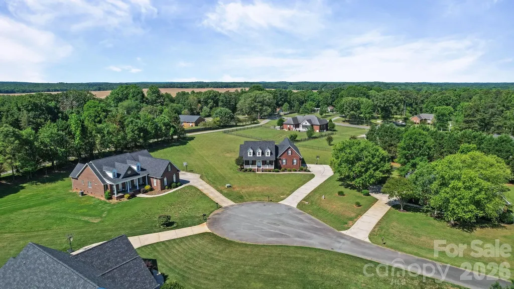 2318 Cardinal Ridge Lane Wingate NC 28174
