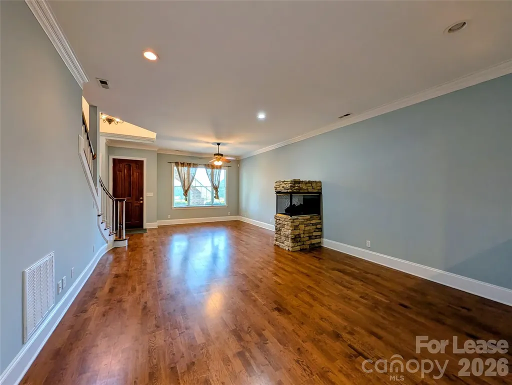 115 Wedge View Way Statesville NC 28677