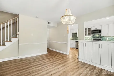 6617 Bunker Hill Circle Charlotte NC 28210