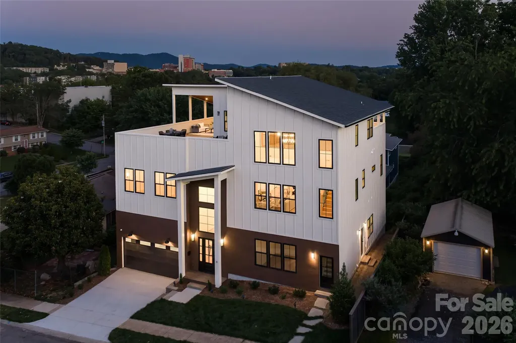 6 Dailey Drive Asheville NC 28801