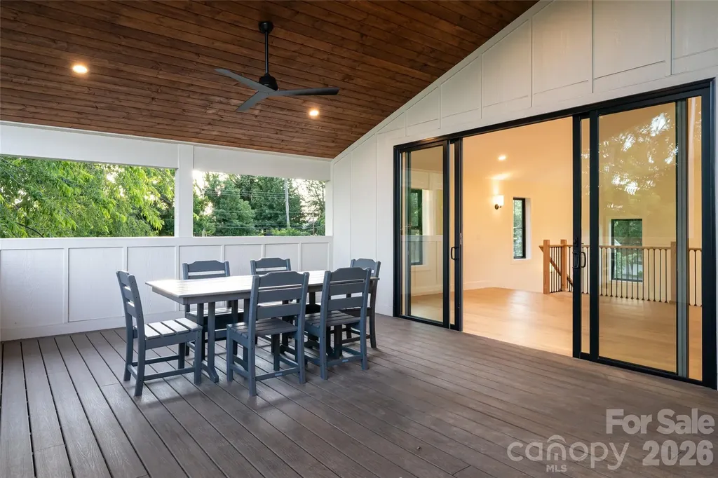 6 Dailey Drive Asheville NC 28801