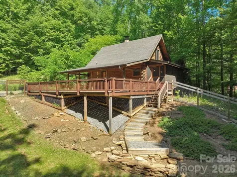89 Apgar Road Candler NC 28715