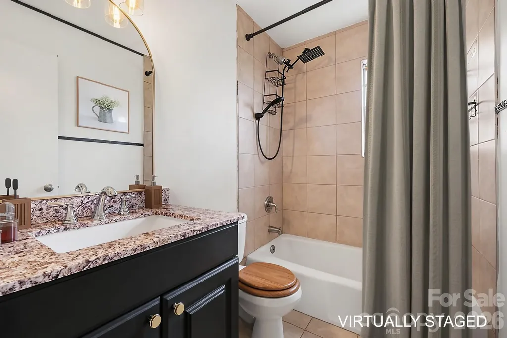4329 Hathaway Street Charlotte NC 28211